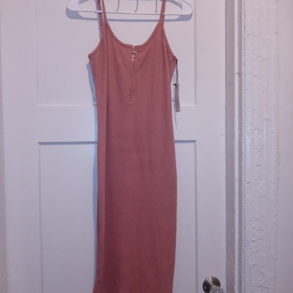 Mauve pink zip up dress NWT